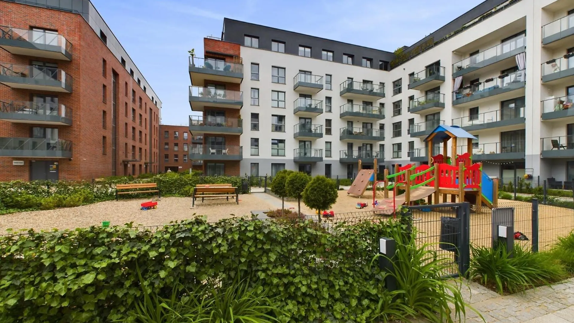 Browar Gdanski One Bedroom Apartments With Free Parking By Noclegi Renters