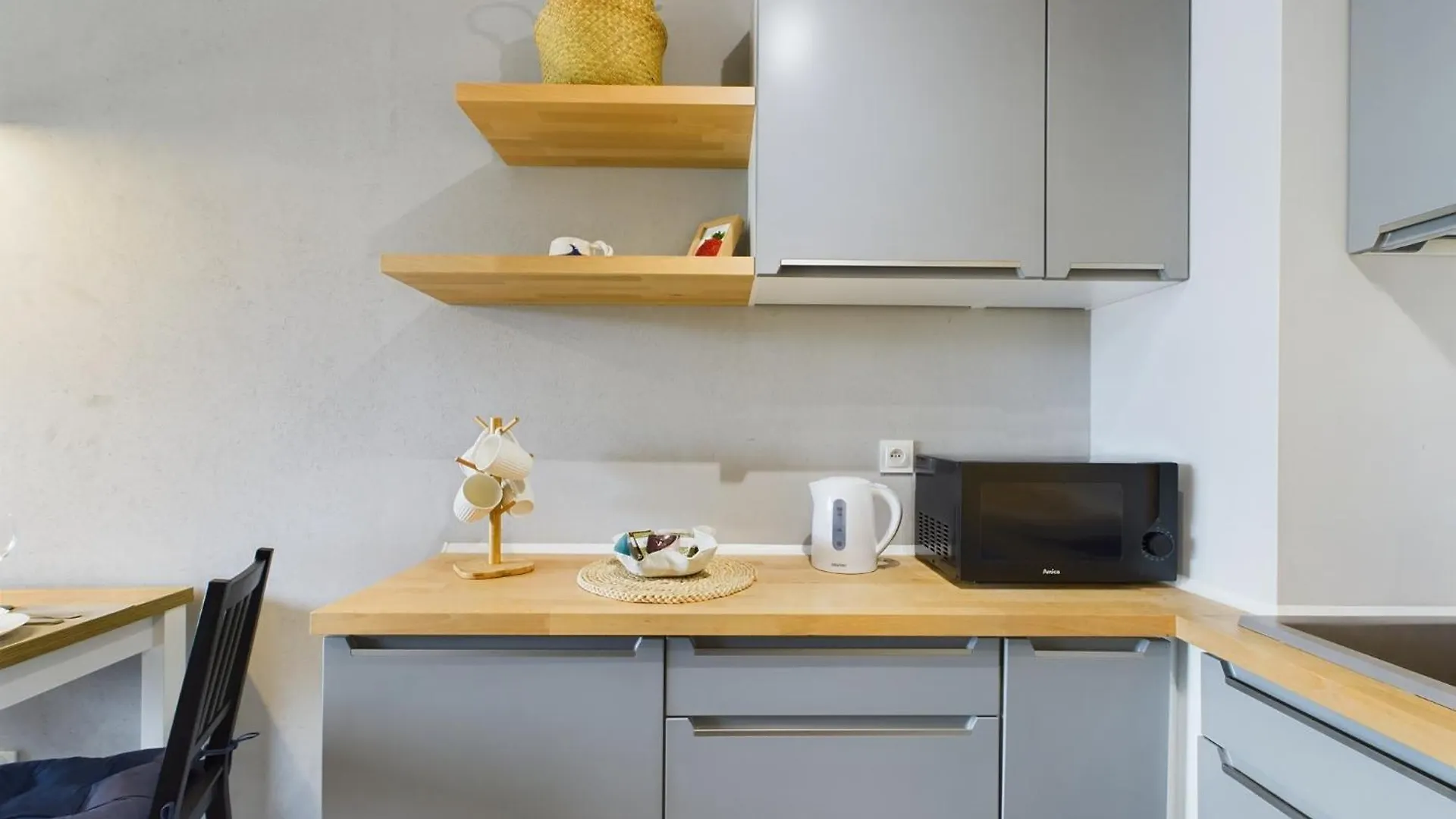 Browar Gdanski One Bedroom Apartments With Free Parking By Noclegi Renters