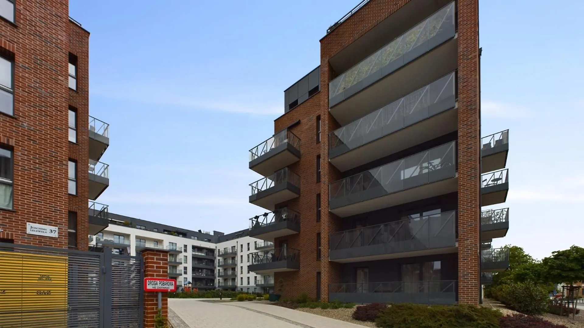 Aparthotel Browar Gdanski One Bedroom Apartments With Free Parking By Noclegi Renters Poland