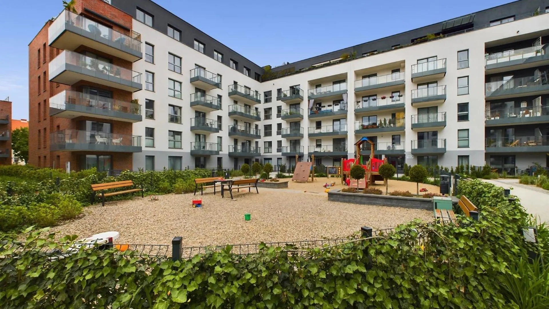 Aparthotel Browar Gdanski One Bedroom Apartments With Free Parking By Noclegi Renters